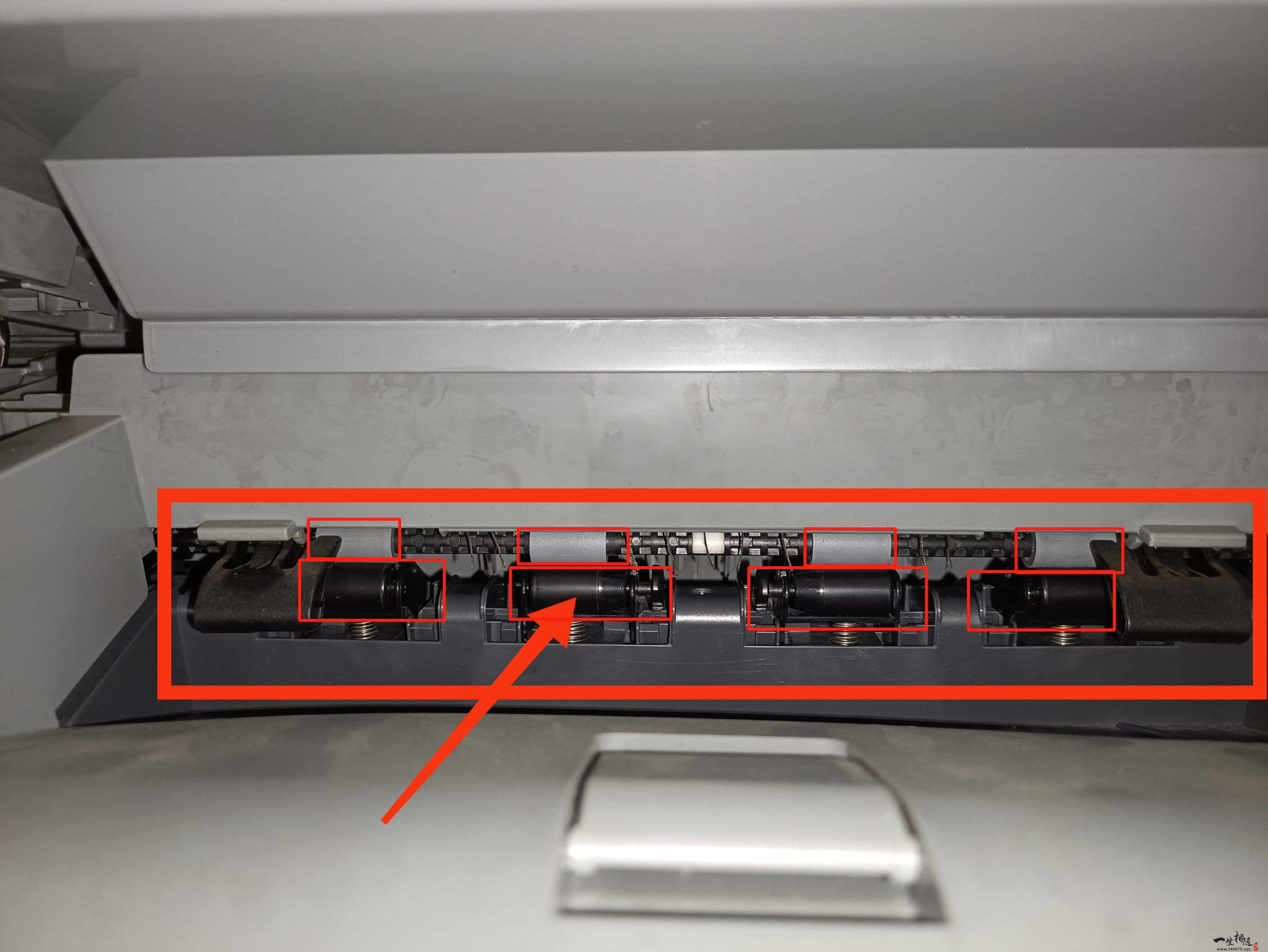 兄弟7080D东芝300D联想7605D等打印机卡纸卡在出纸口没出来解决方法-智修e站